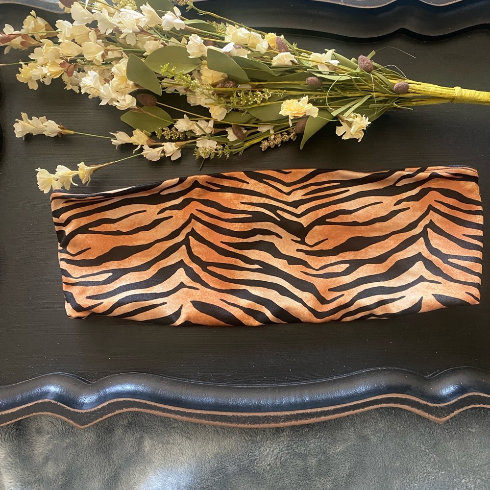 🐅Kendall and Kylie bandeau! M tiger stipe